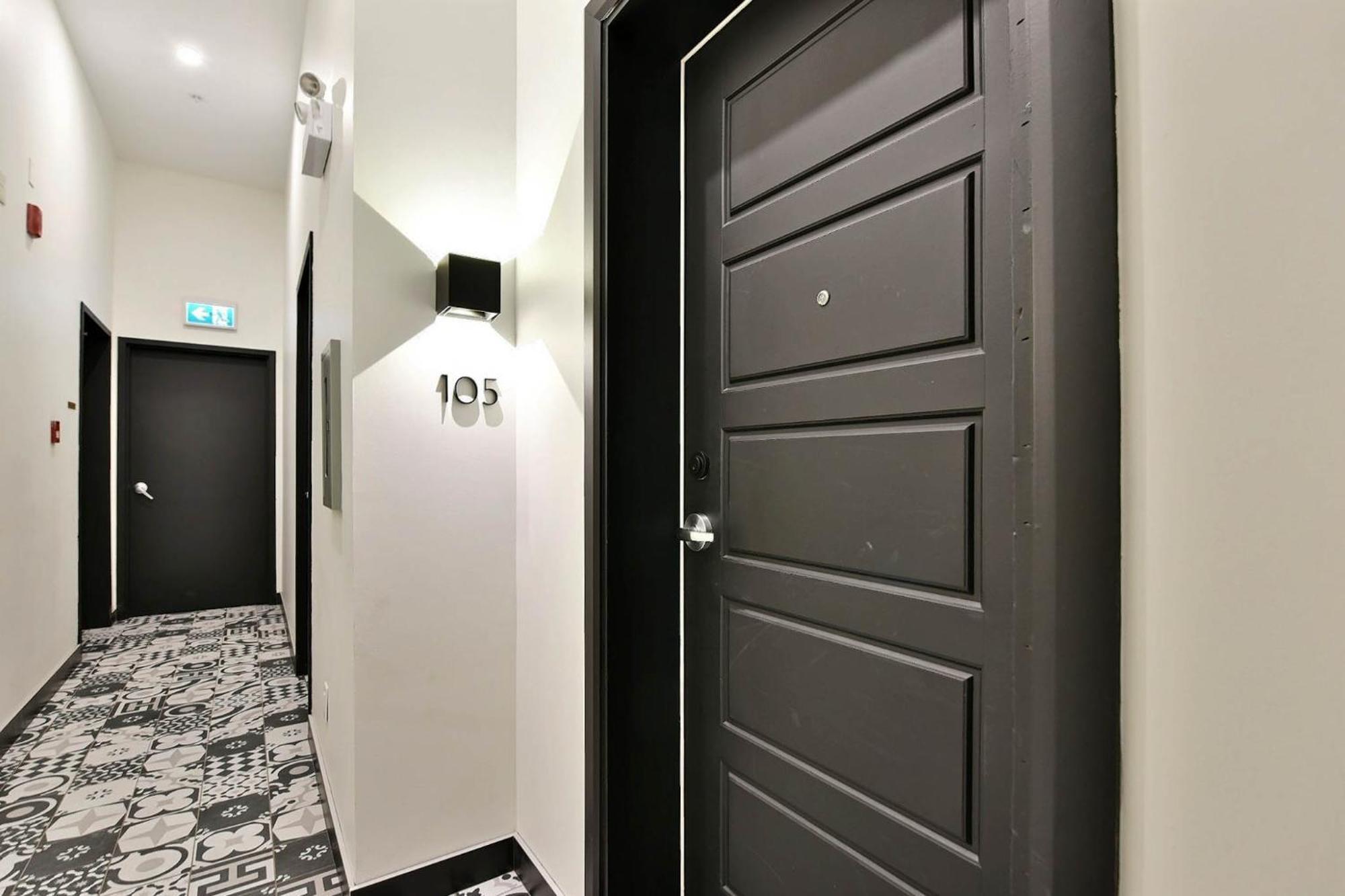 Glamorous 1Br In Downtown 105 Apartment Montreal Exterior photo